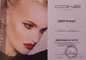 Zertifikat-Cone-Basis-Makeup